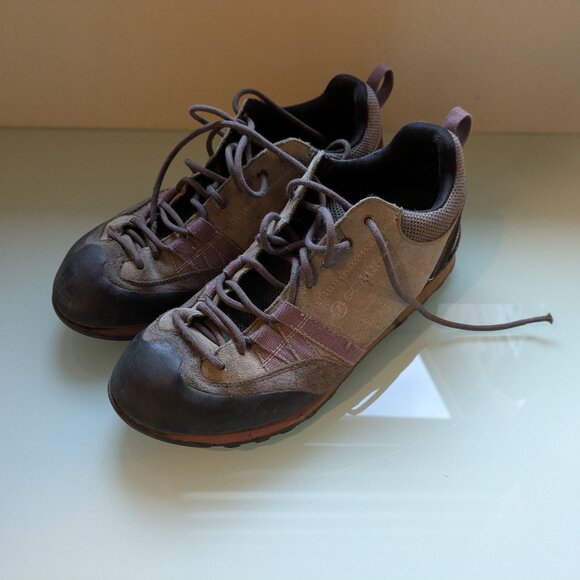 Scarpa Approach Shoes – Men’s 7 2/3 / Women’s 8 2/3 - Picture 1 of 11